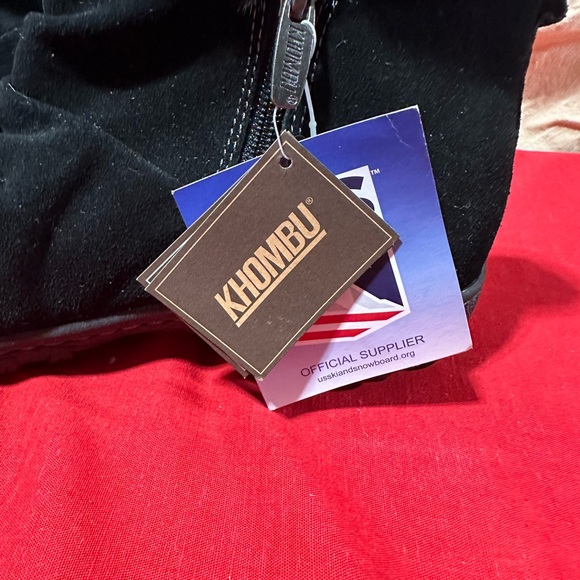 Khombu NWT Gracie Snow Boots Black Suede - Picture 7 of 8